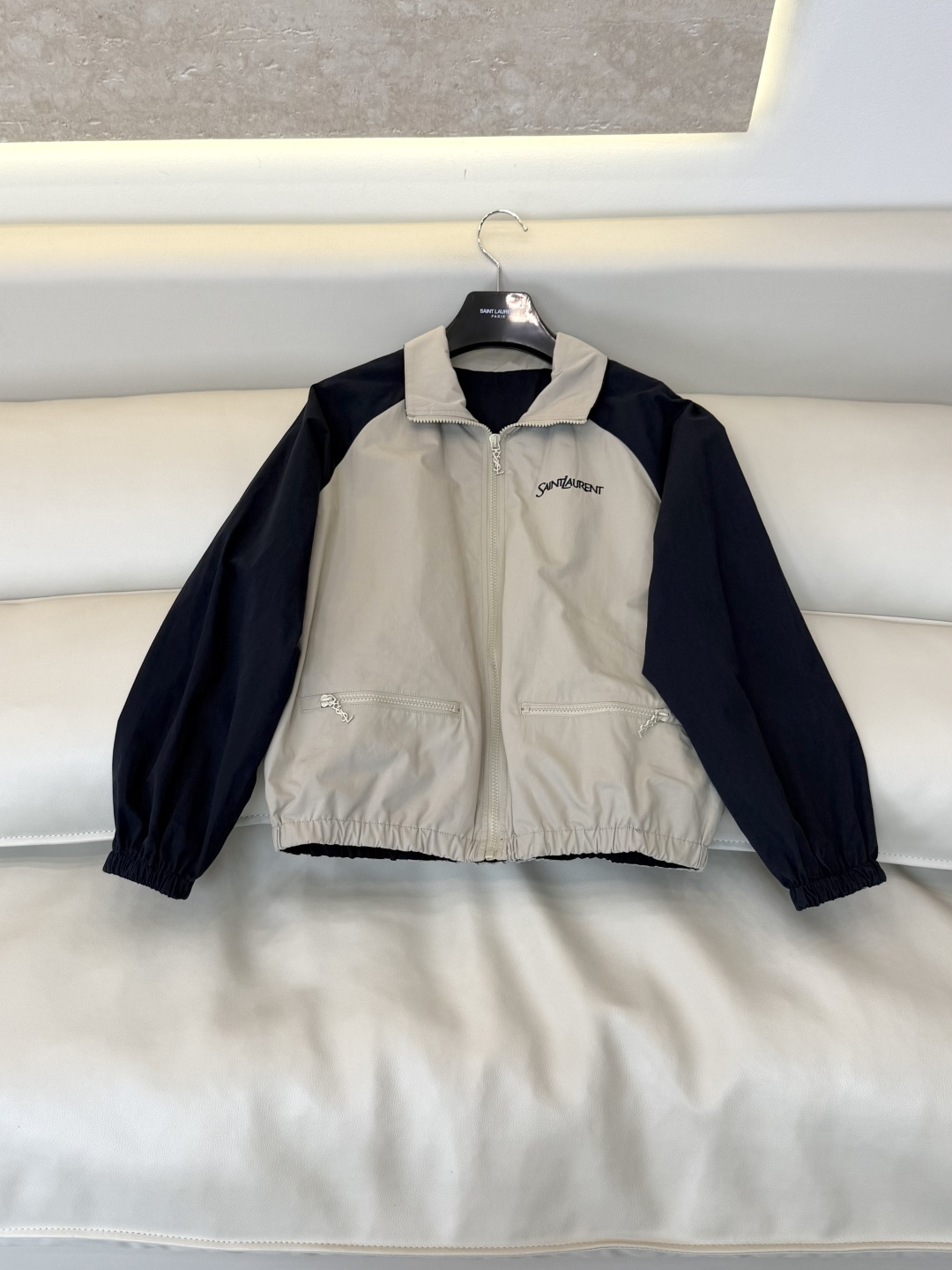 AW0136#新款外套⚠️工厂特批‼️ YSL 休闲字母绣花拉链款长袖外套 SML