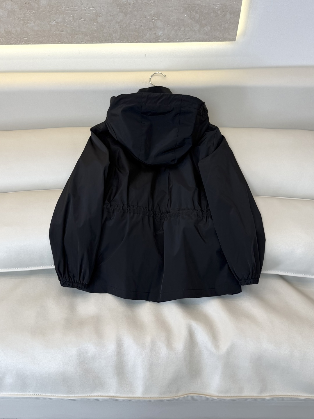 CX0243#新款外套⚠️🌾 Moncler 抽绳设计 拉链外套 黑色 SML