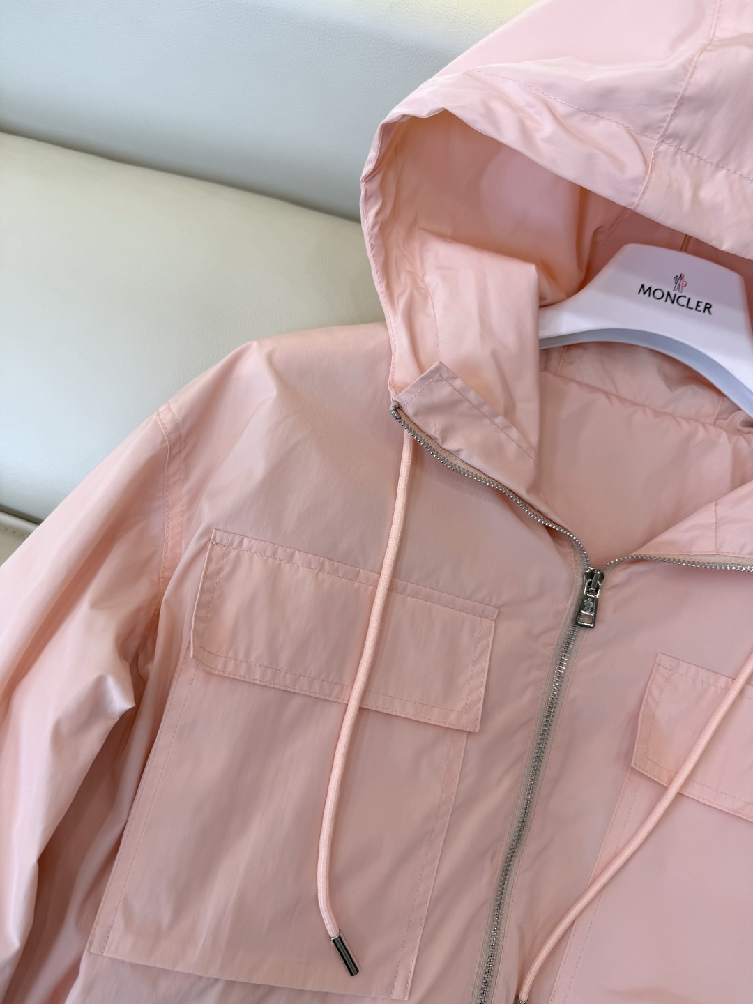CX0242#新款外套⚠️🌾 Moncler 拉链外套 黑色 粉色 SML