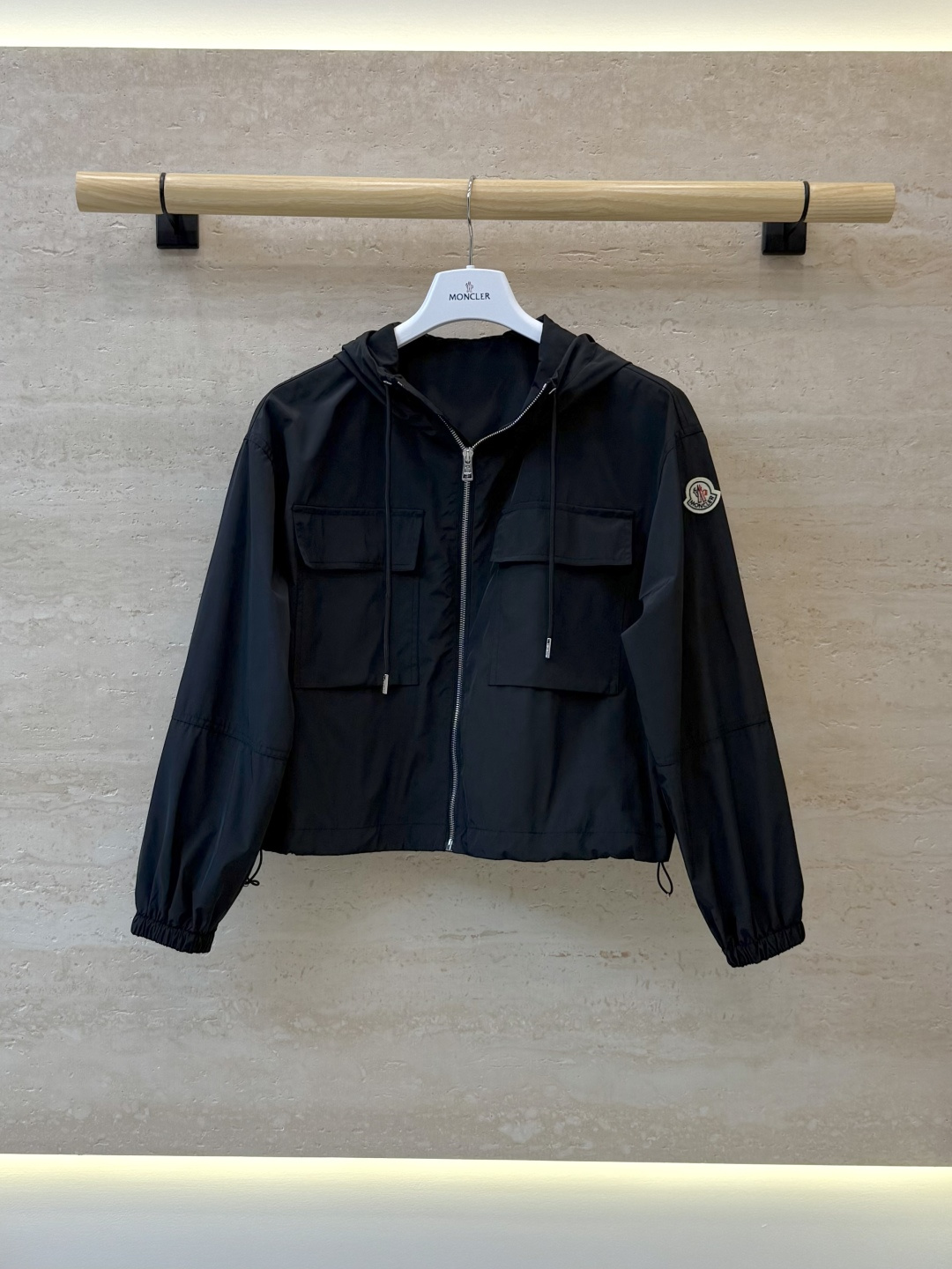 CX0242#新款外套⚠️🌾 Moncler 拉链外套 黑色 粉色 SML