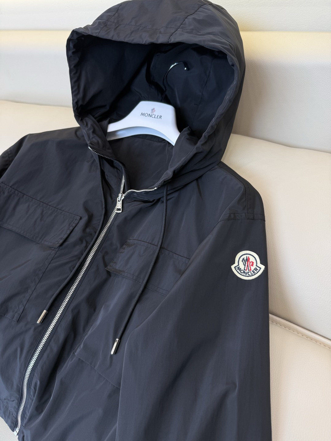 CX0242#新款外套⚠️🌾 Moncler 拉链外套 黑色 粉色 SML