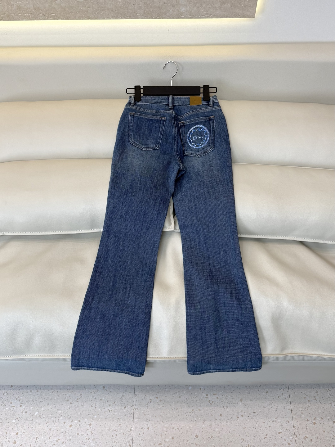 CX0250#新款牛仔裤⚠️工厂特批‼️ dior 极简风 牛仔棉显瘦牛仔裤 浅蓝色 深蓝色 26-30码