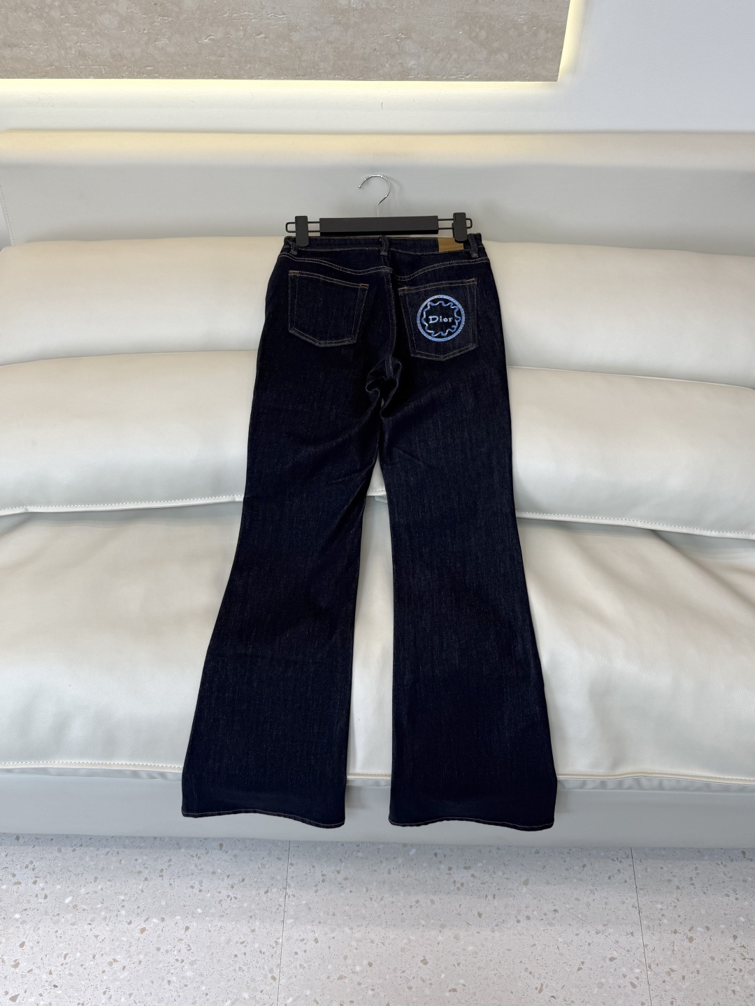 CX0250#新款牛仔裤⚠️工厂特批‼️ dior 极简风 牛仔棉显瘦牛仔裤 浅蓝色 深蓝色 26-30码