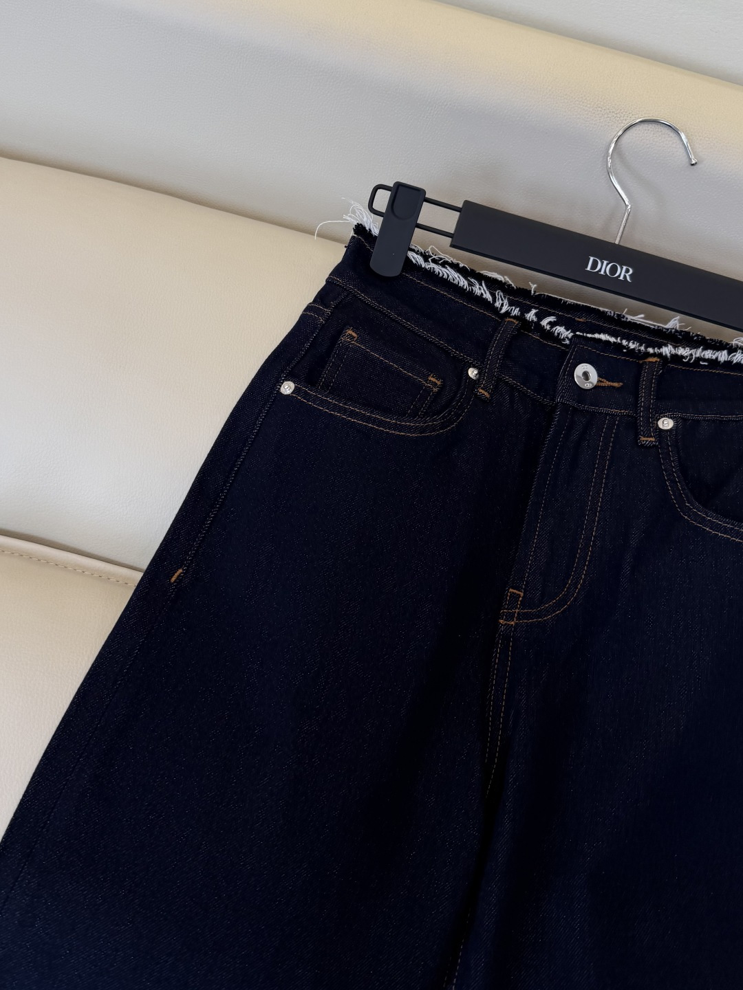 CX0251#新款牛仔裤⚠️工厂特批‼️ dior 极简风 牛仔棉显瘦牛仔裤 深蓝色 26-30码