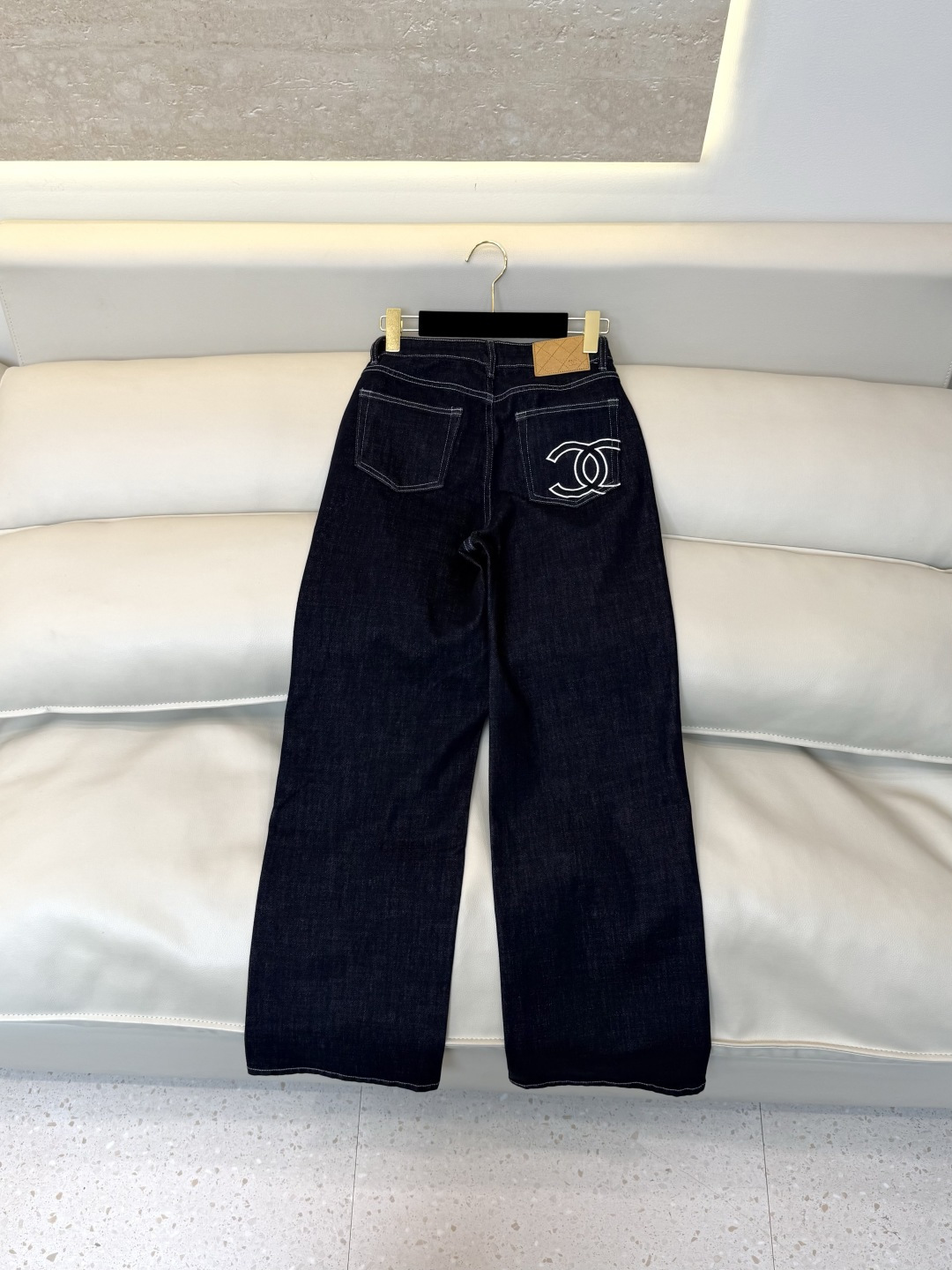 CX0261#新款牛仔裤⚠️工厂特批‼️ 小香 明线 极简风 牛仔棉显瘦牛仔裤  两色 26-30码