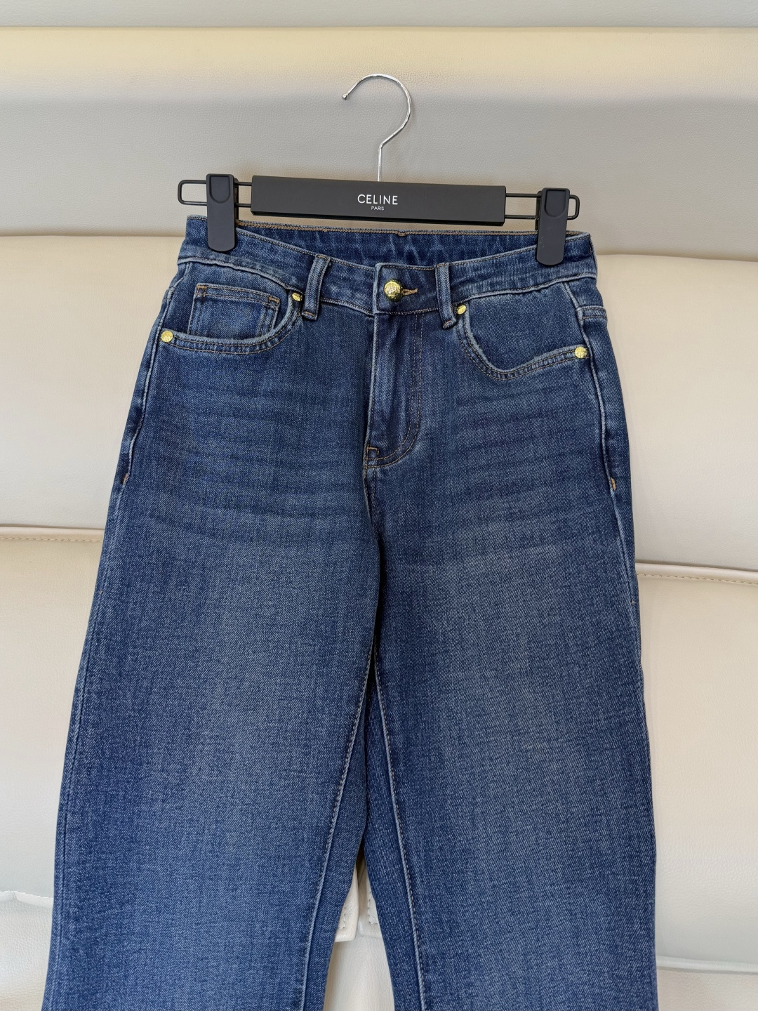 CX0267#新款牛仔裤⚠️工厂特批‼️ 小香 极简风 牛仔棉显瘦牛仔裤  两色 26-30码