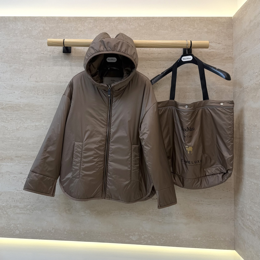 MX733#新款驼绒服⚠️🌾 Max拉链款 48% 骆驼绒 4%桑蚕丝 进口面料 骆驼绒棉服 黑色/藏青色/棕色 38/ MX733#新款驼绒服⚠️🌾 Max拉链款 48% 骆驼绒 4%桑蚕丝 进口面料 骆驼绒棉服 黑色/藏青色/棕色 38/