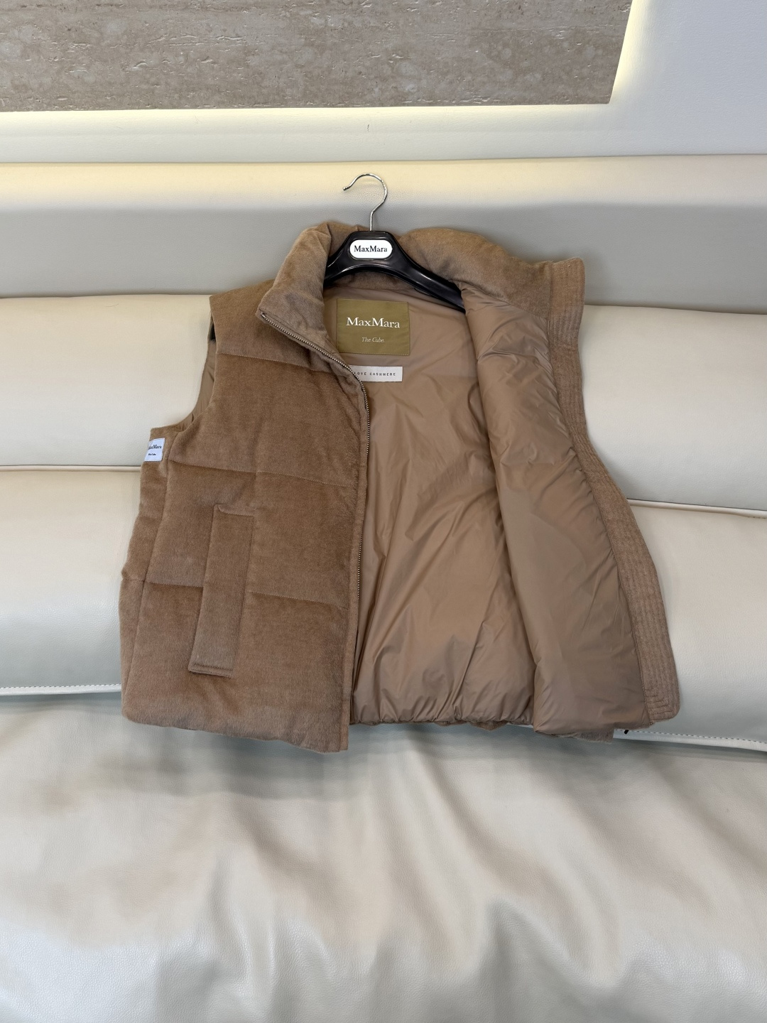 MX716#新款羽绒服⚠️🌾 max mara  原标顶级版 100% 羊绒 内充90% 鹅绒羽绒服马甲 米色/驼色/燕
