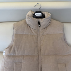 MX716#新款羽绒服⚠️🌾 max mara 原标顶级版 100% 羊绒 内充90% 鹅绒羽绒服马甲 米色/驼色/燕 MX716#新款羽绒服⚠️🌾 max mara 原标顶级版 100% 羊绒 内充90% 鹅绒羽绒服马甲 米色/驼色/燕