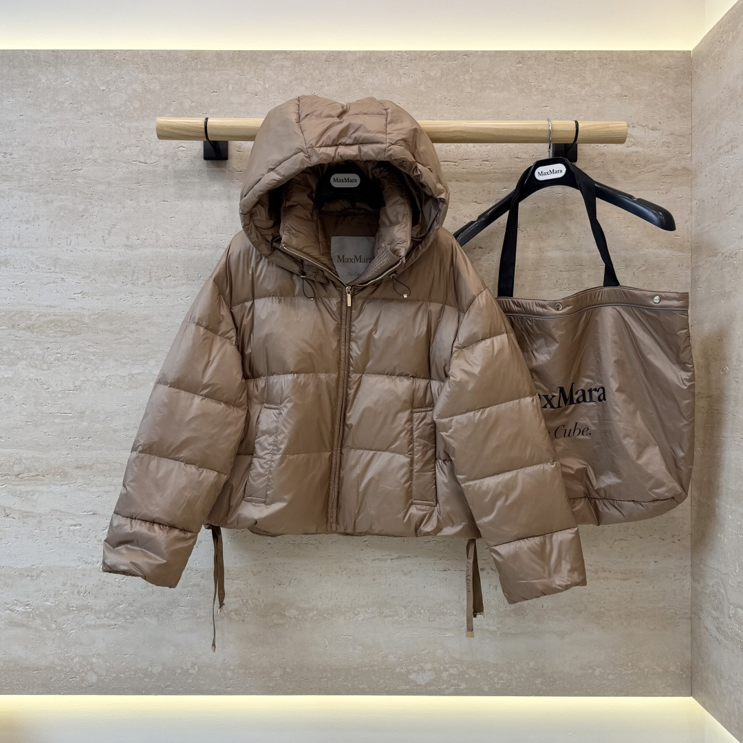 MX710#新款羽绒服🌾 max mara  配原包装 原标顶级版 90% 鹅绒羽绒服  黑色/藏青色/咖色 38/40