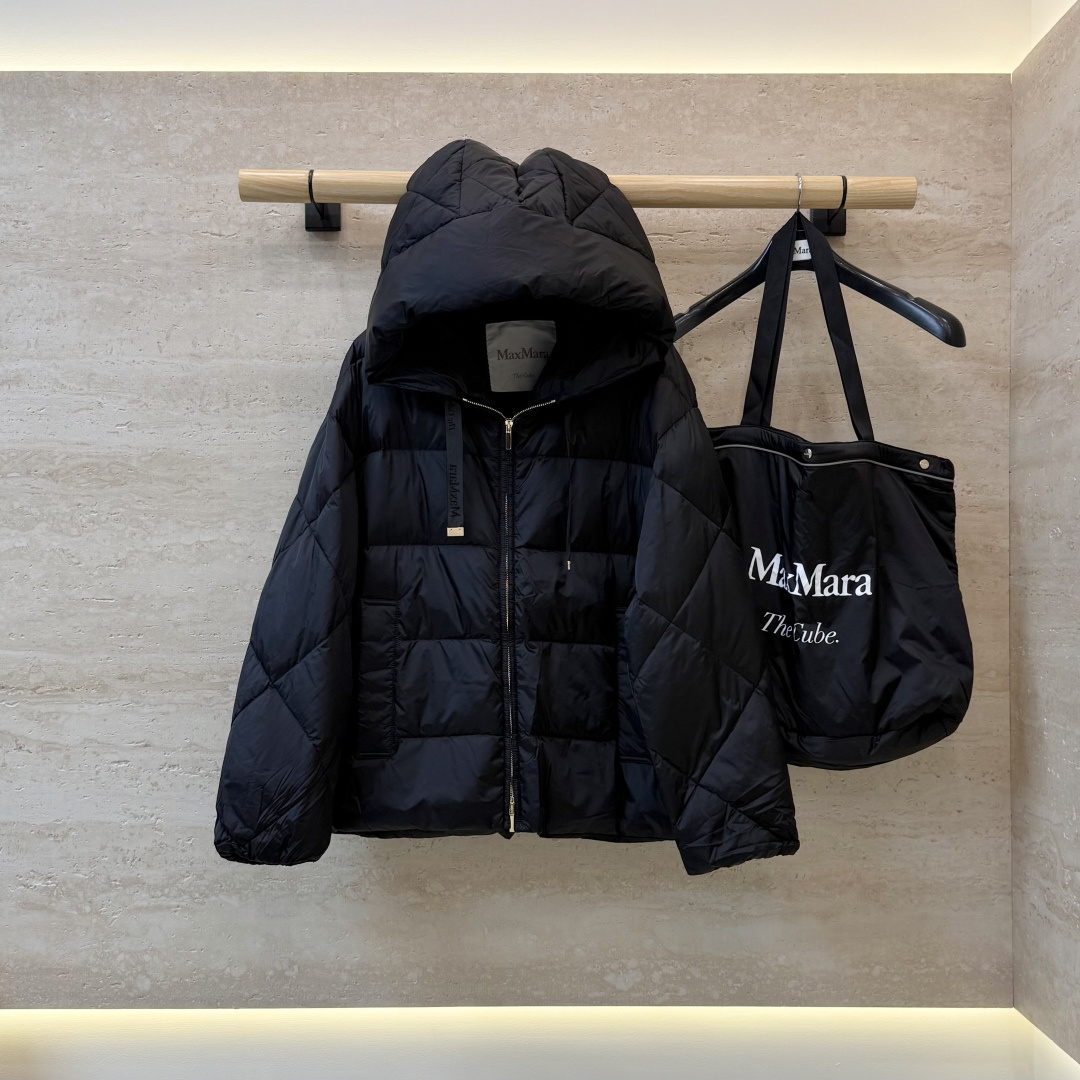 MX707#新款羽绒服🌾 max mara  配原包装 原标顶级版 90% 鹅绒羽绒服  黑色/卡其色/红棕色 38/4