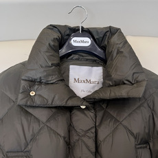 MX711#新款羽绒服🌾 max mara 配原包装 原标顶级版 90% 鹅绒羽绒服 黑色/咖色/军绿色 38/40 MX711#新款羽绒服🌾 max mara 配原包装 原标顶级版 90% 鹅绒羽绒服 黑色/咖色/军绿色 38/40