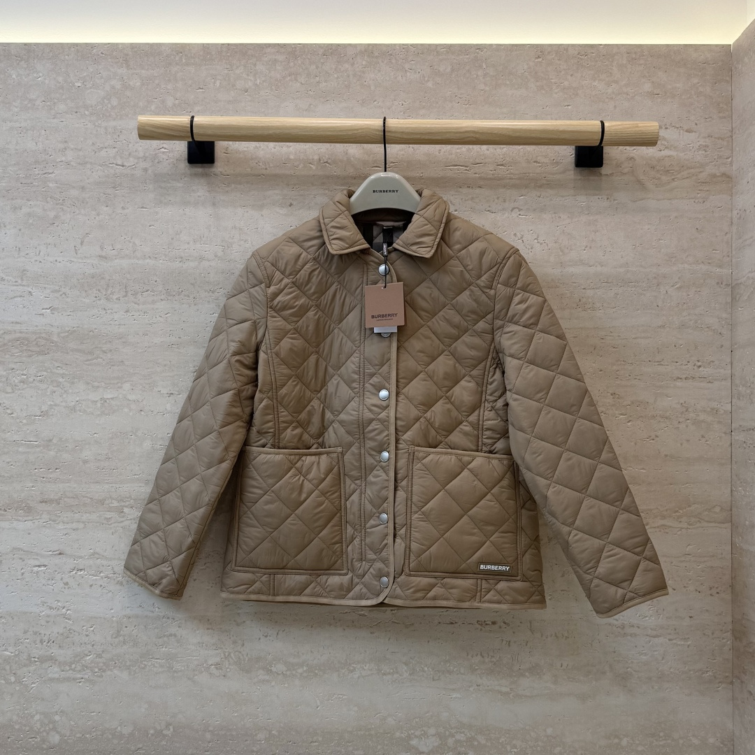 26003#新款棉服🌾 Burberry 菱形格 经典款 长袖棉衣 黑色 卡其色 SML