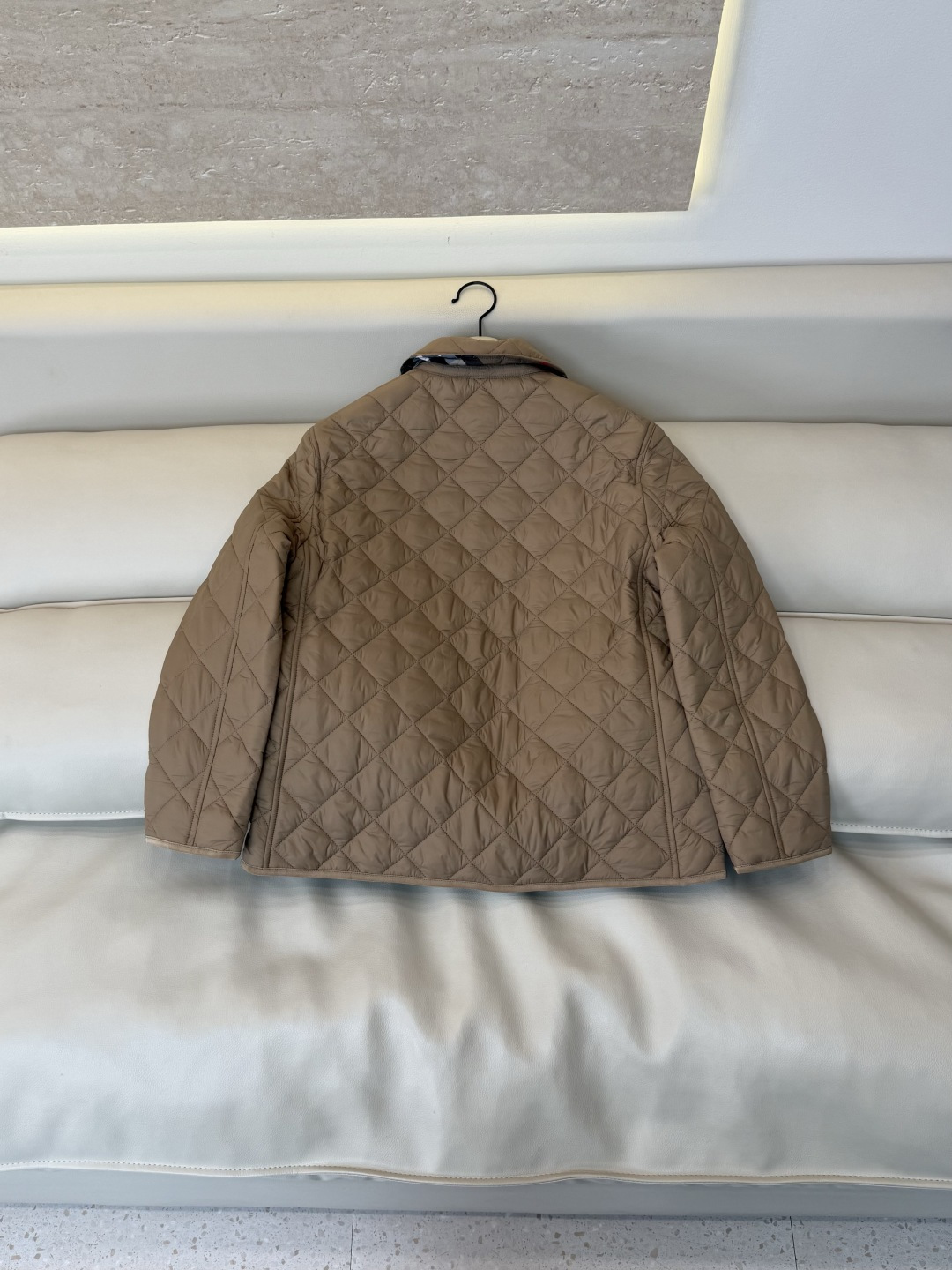 26003#新款棉服🌾 Burberry 菱形格 经典款 长袖棉衣 黑色 卡其色 SML