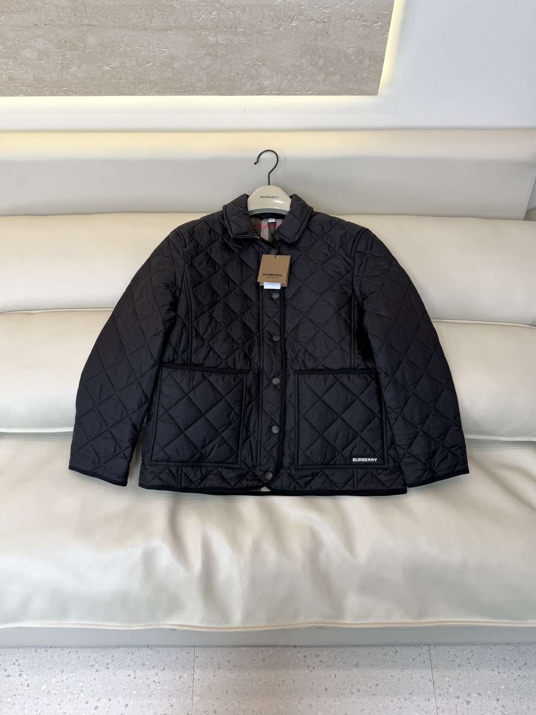 26003#新款棉服🌾 Burberry 菱形格 经典款 长袖棉衣 黑色 卡其色 SML