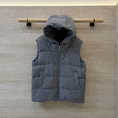 MX722#新款羽绒服🌾 Max mara 100%羊绒面料 90% 白鹅绒 两面穿马甲羽绒服 灰色 驼色 38/40/ MX722#新款羽绒服🌾 Max mara 100%羊绒面料 90% 白鹅绒 两面穿马甲羽绒服 灰色 驼色 38/40/