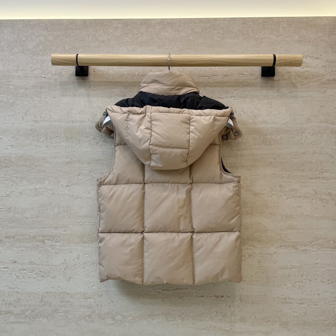 26031#新款羽绒服🌾 Moncler 最新款 90% 白鸭绒 羽绒马甲 黑色 粉色 1/2/3 