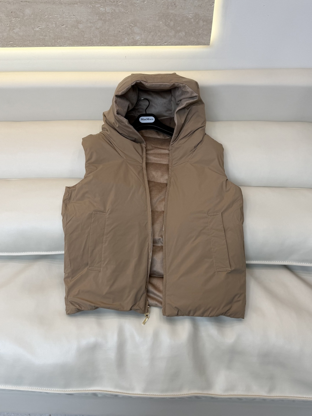 MX722#新款羽绒服🌾 Max mara 100%羊绒面料 90% 白鹅绒 两面穿马甲羽绒服 灰色 驼色 38/40/
