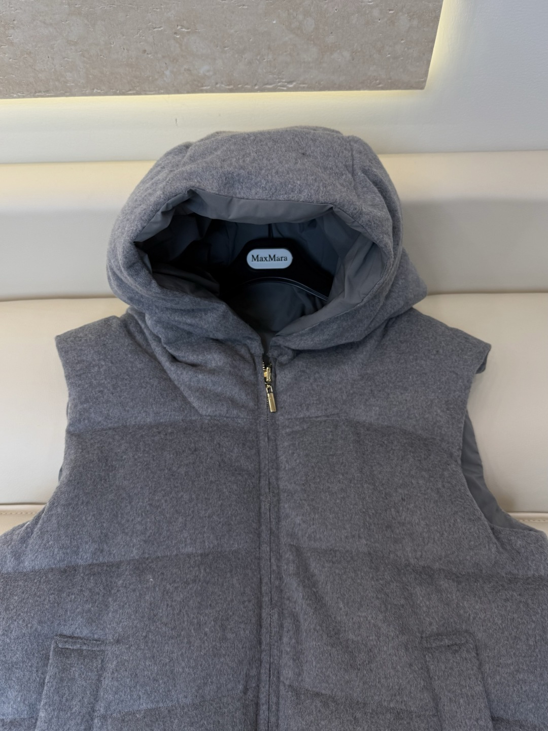MX722#新款羽绒服🌾 Max mara 100%羊绒面料 90% 白鹅绒 两面穿马甲羽绒服 灰色 驼色 38/40/