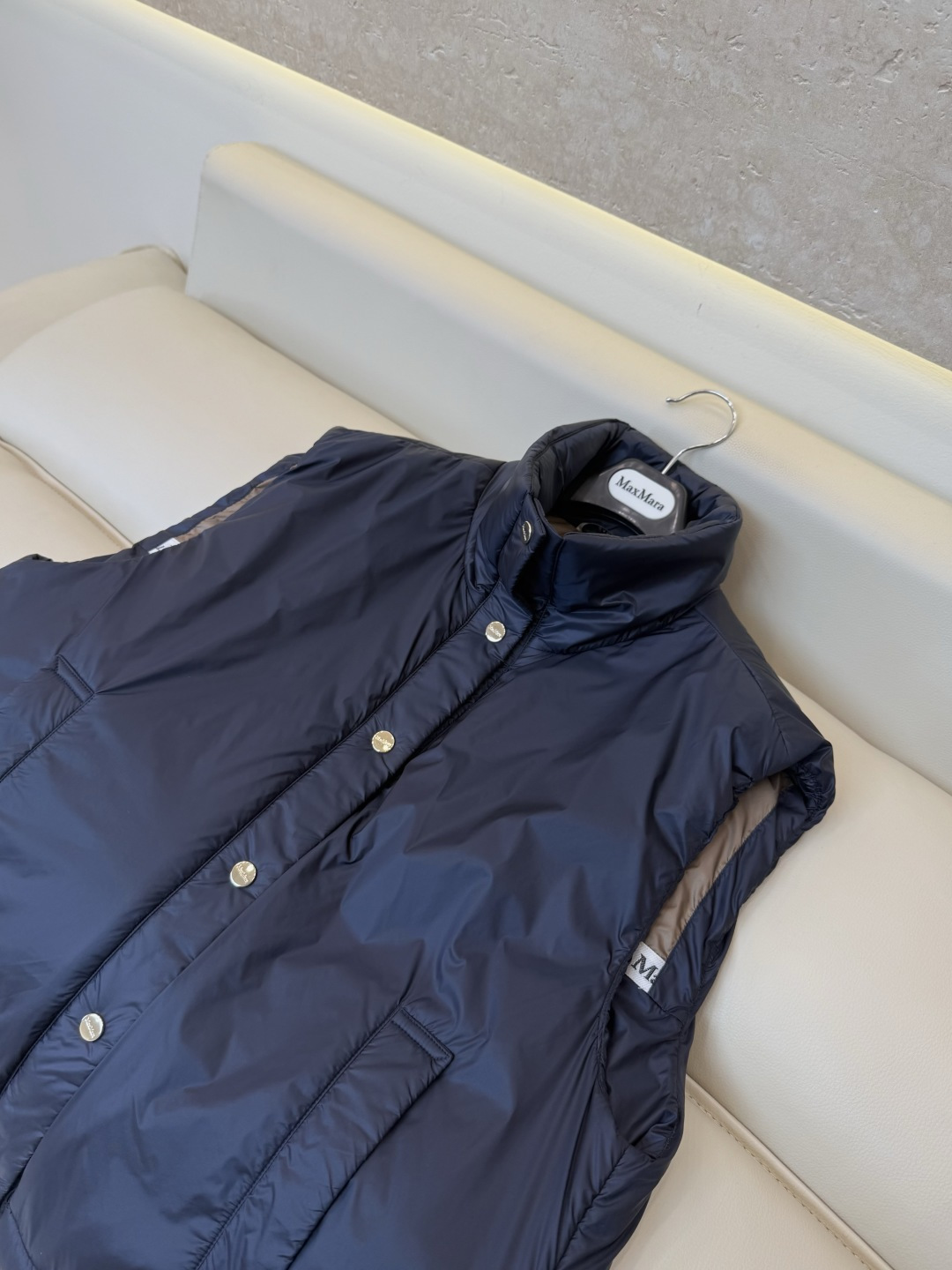 MX750#新款驼绒服🌾 Max拉链款 48% 骆驼绒 4%桑蚕丝 进口面料 骆驼绒棉服 马甲 黑色/藏青色/橄榄色 3 MX750#新款驼绒服🌾 Max拉链款 48% 骆驼绒 4%桑蚕丝 进口面料 骆驼绒棉服 马甲 黑色/藏青色/橄榄色 3