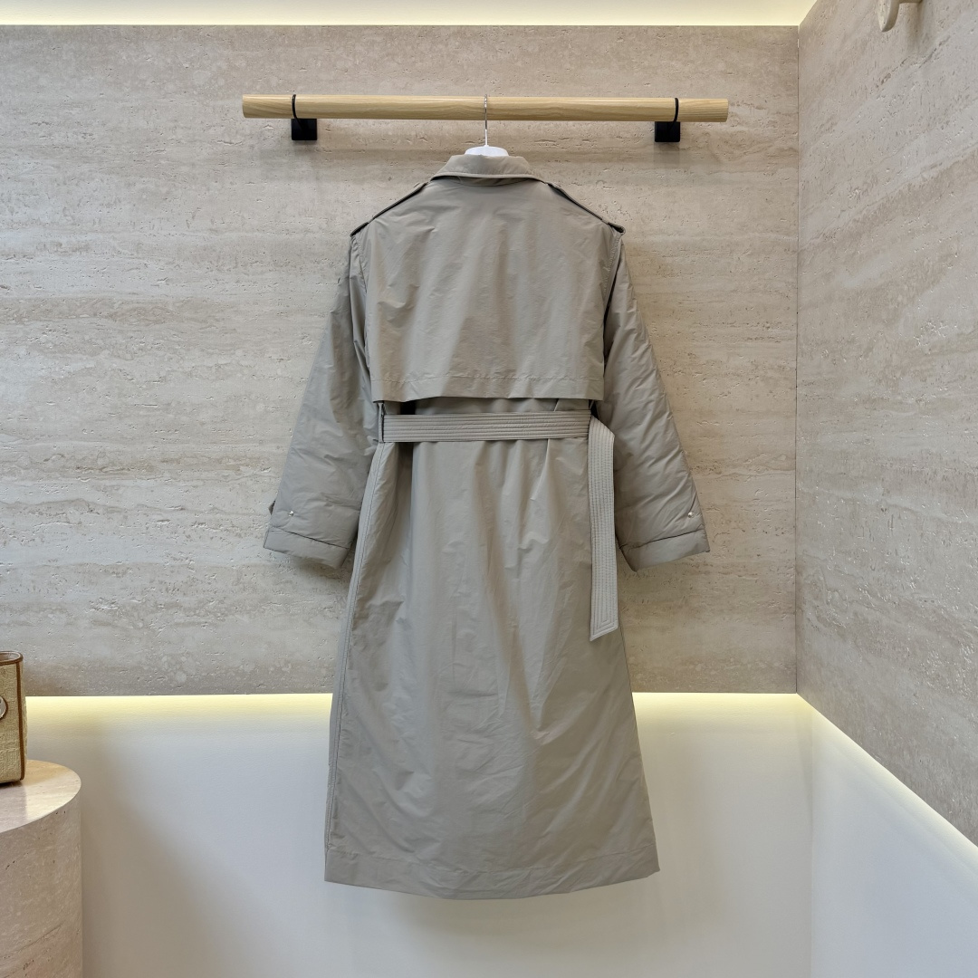 #新款羽绒服🌾 Moncler 风衣款 90% 白鹅绒 长款羽绒服 三色 SML