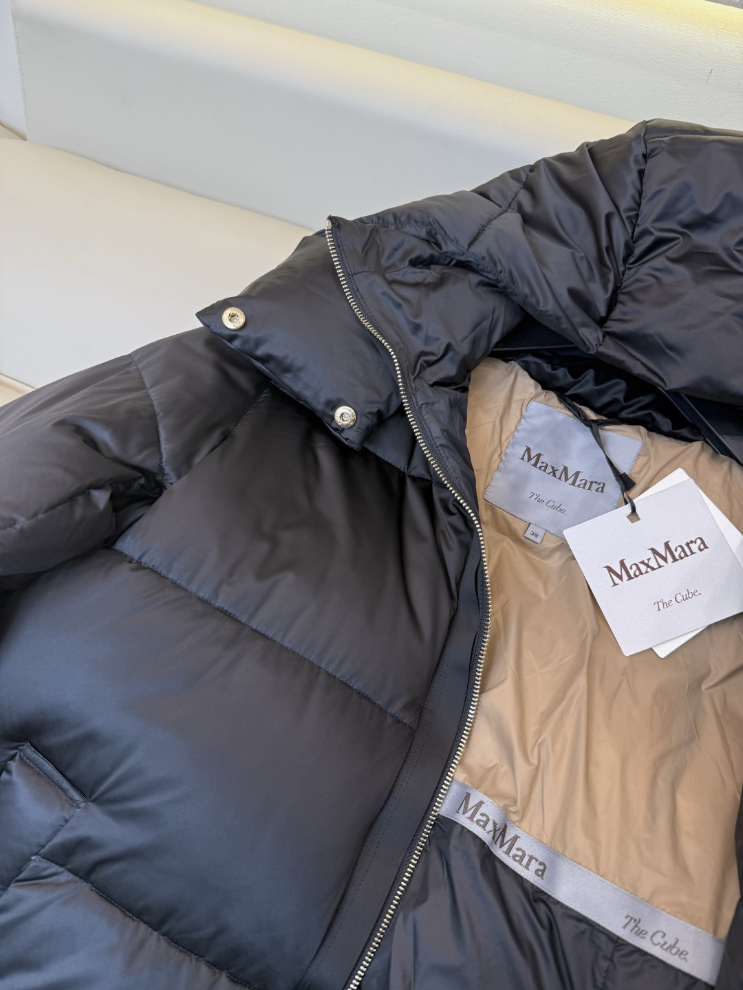 AH765#新款羽绒服🌾 Max mara 拉链款长款 90% 白绒服 羽绒服 长款黑色 咖色 38-44