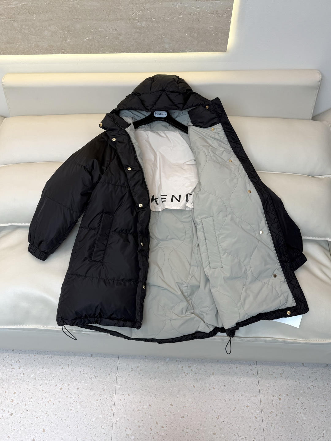 AH761#新款羽绒服🌾 Max mara 拉链带帽 两面穿 90% 白鹅绒 羽绒服 黑色 咖色 38-44
