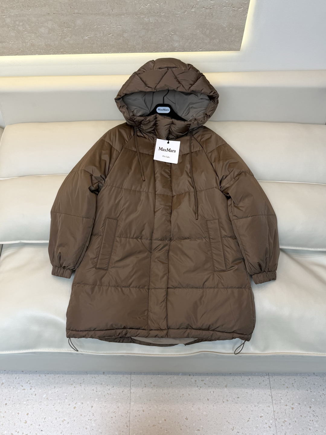AH761#新款羽绒服🌾 Max mara 拉链带帽 两面穿 90% 白鹅绒 羽绒服 黑色 咖色 38-44