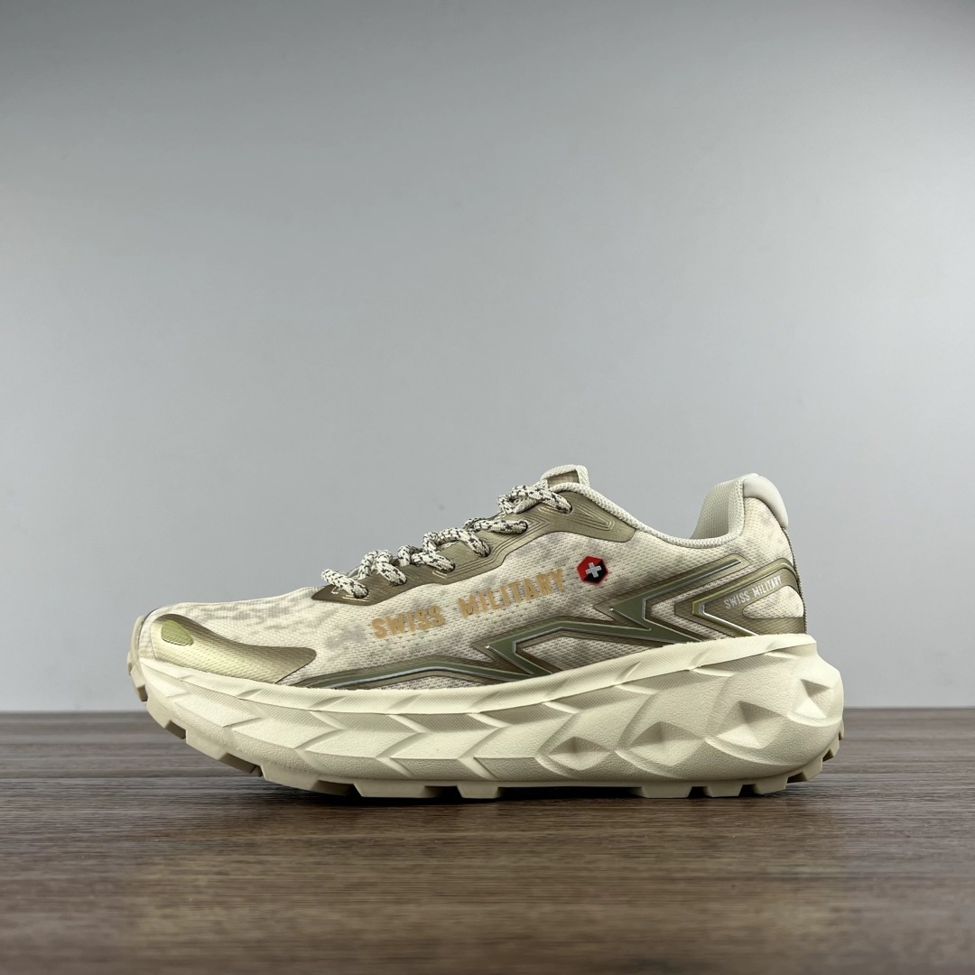 SWISS MILITARY 户外运动鞋 36-44