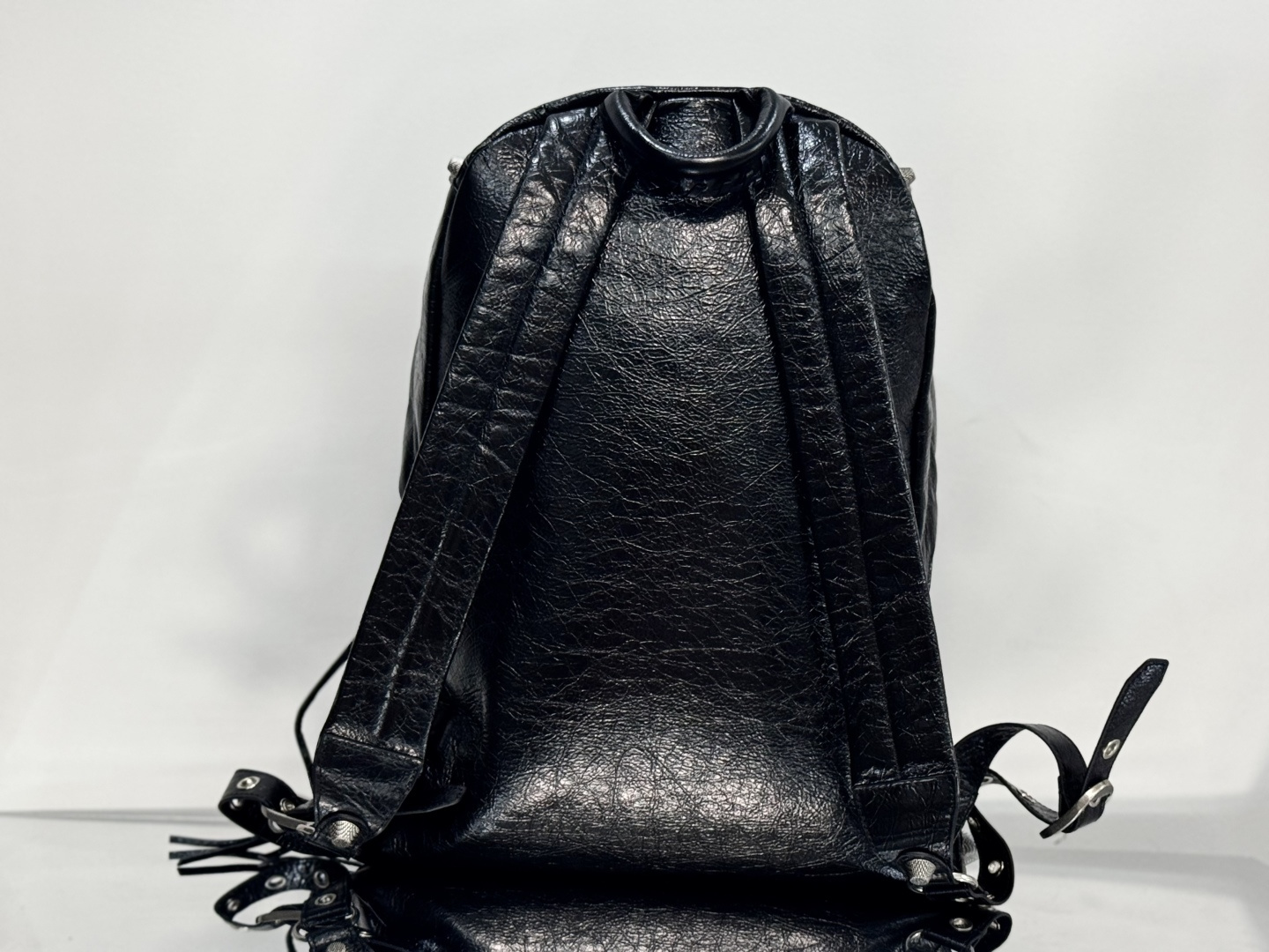 Balenciaga Style Beige Leather Bag Lookbook Reference image 2