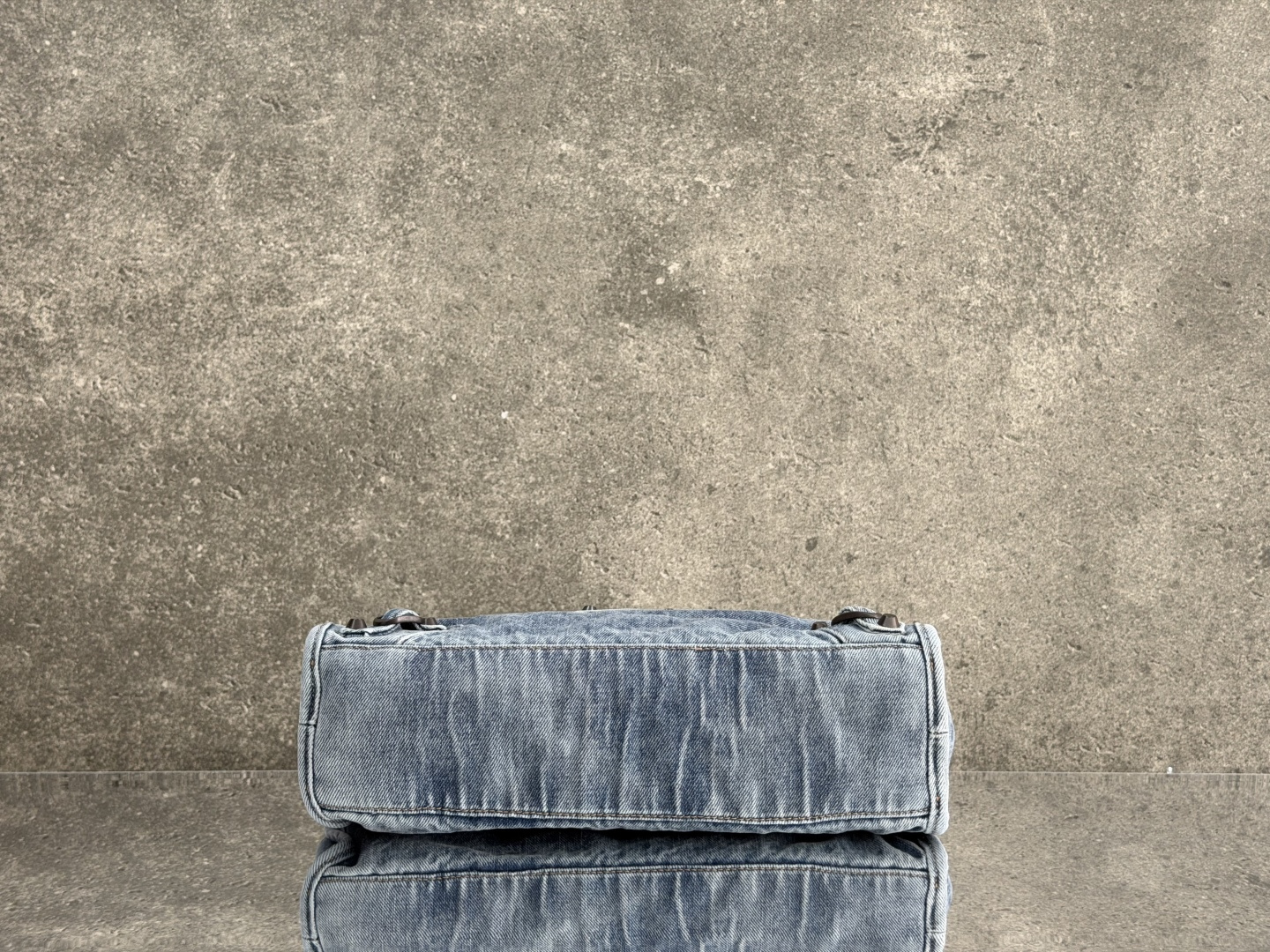 Balenciaga Style Black Denim Shoulder Bag style reference detail image 4 from source 776302