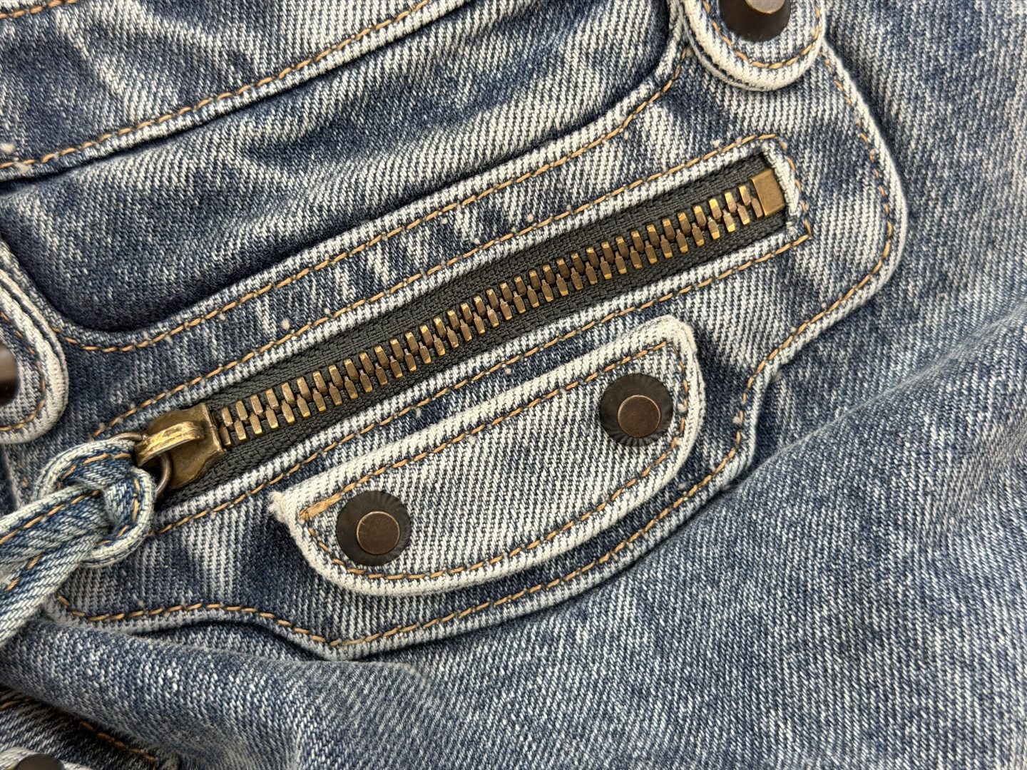 Balenciaga Style Black Denim Shoulder Bag style reference detail image 5 from source 776302