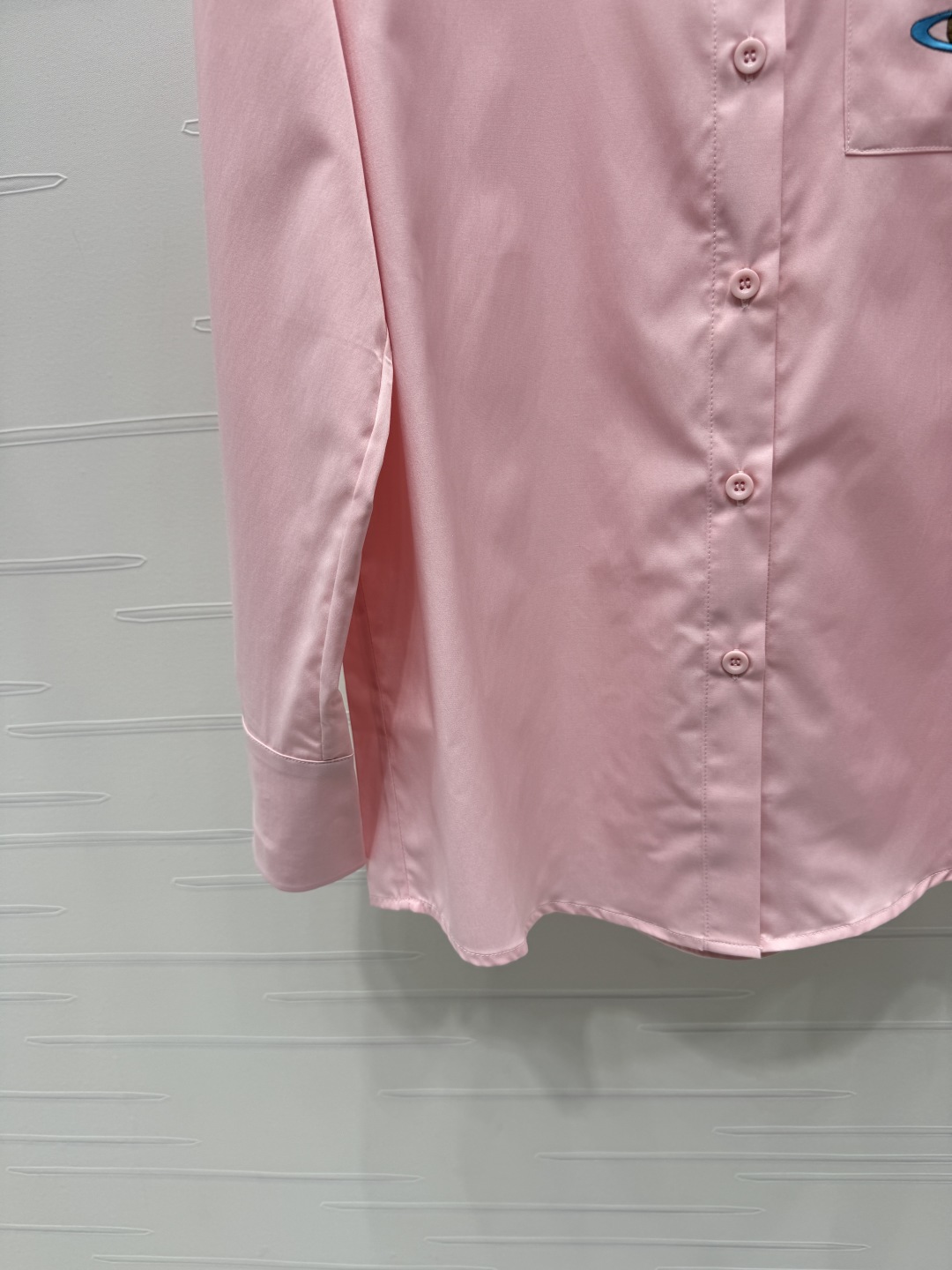 High Quality Women’s Clothes: Embroidered Saturn Long Sleeve Shirt in Pink Color - 图片 5