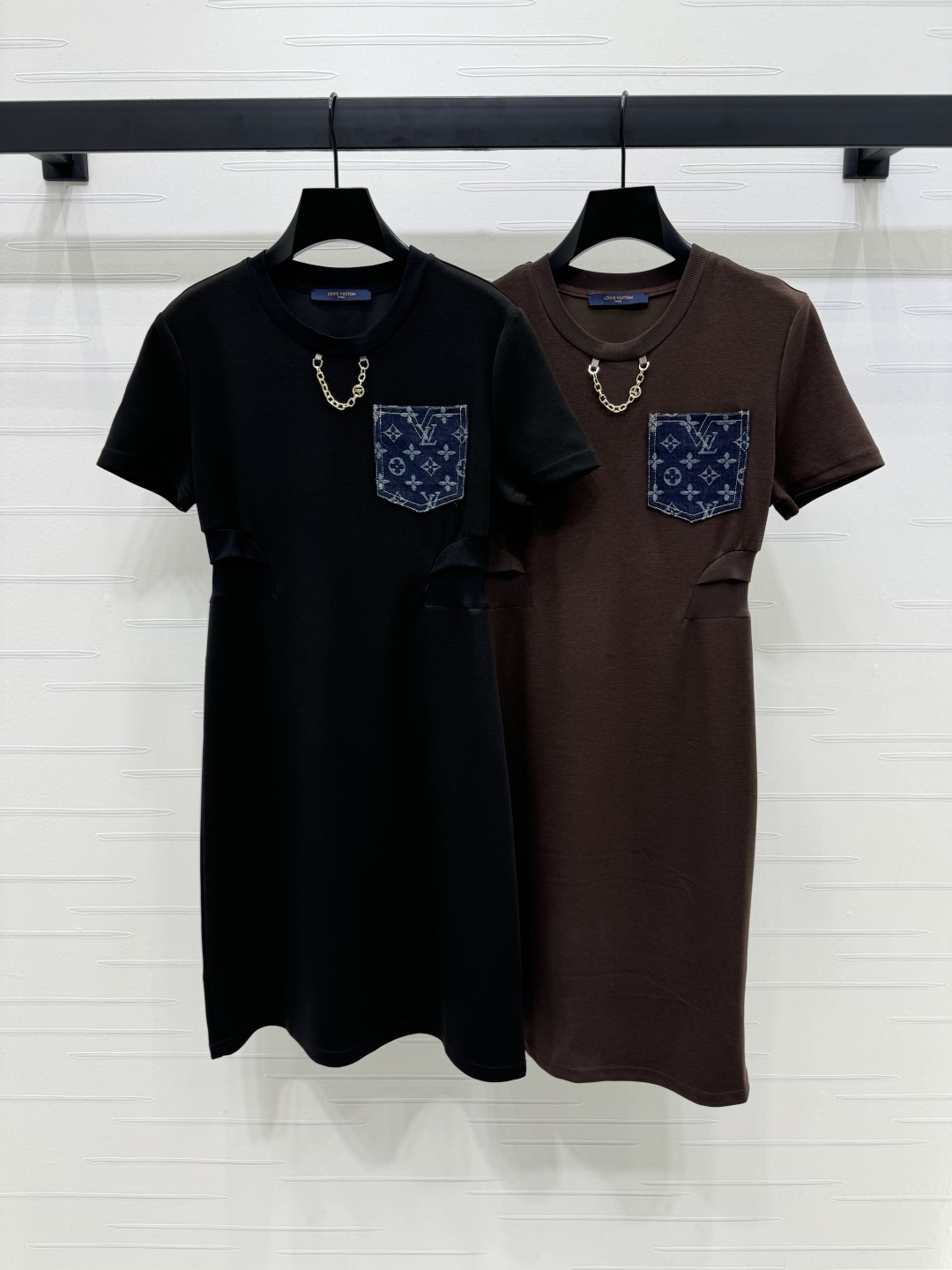 Louis Vuitton 2025 Spring/Summer Round Neck Jacquard Logo Dress 2 cmp i1740937347859 7033 0 0