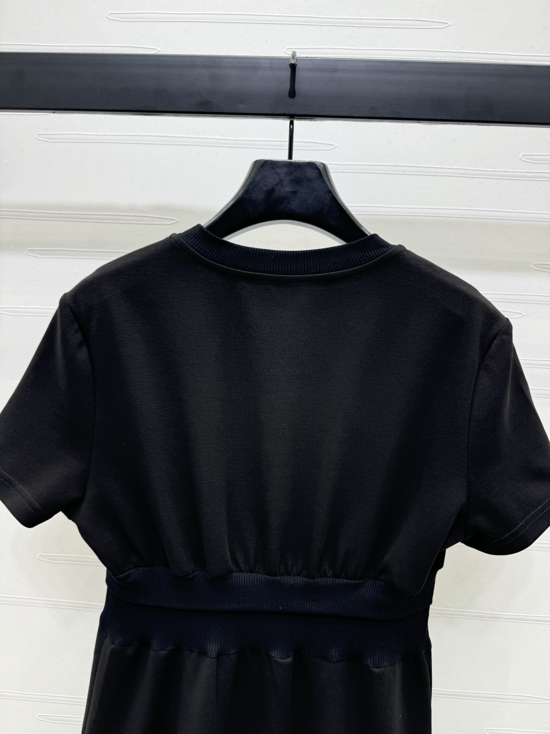 Louis Vuitton 2025 Spring/Summer Round Neck Jacquard Logo Dress 8 cmp i1740937347932 1739 0 6