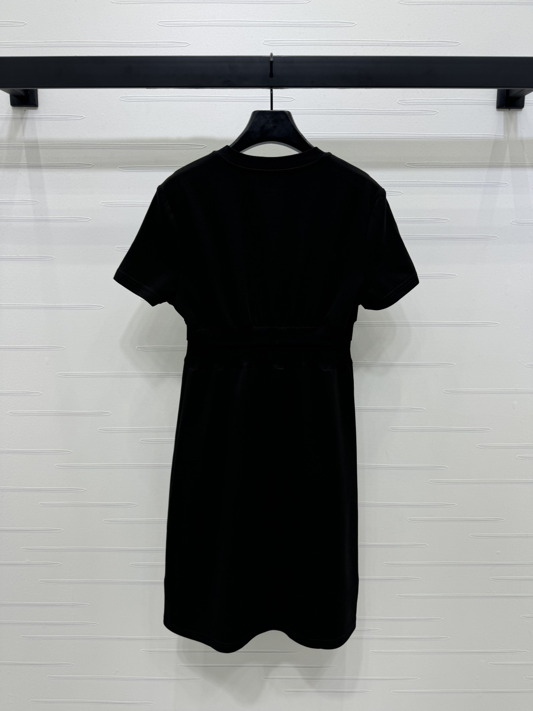Louis Vuitton 2025 Spring/Summer Round Neck Jacquard Logo Dress 9 cmp i1740937349531 865 0 7