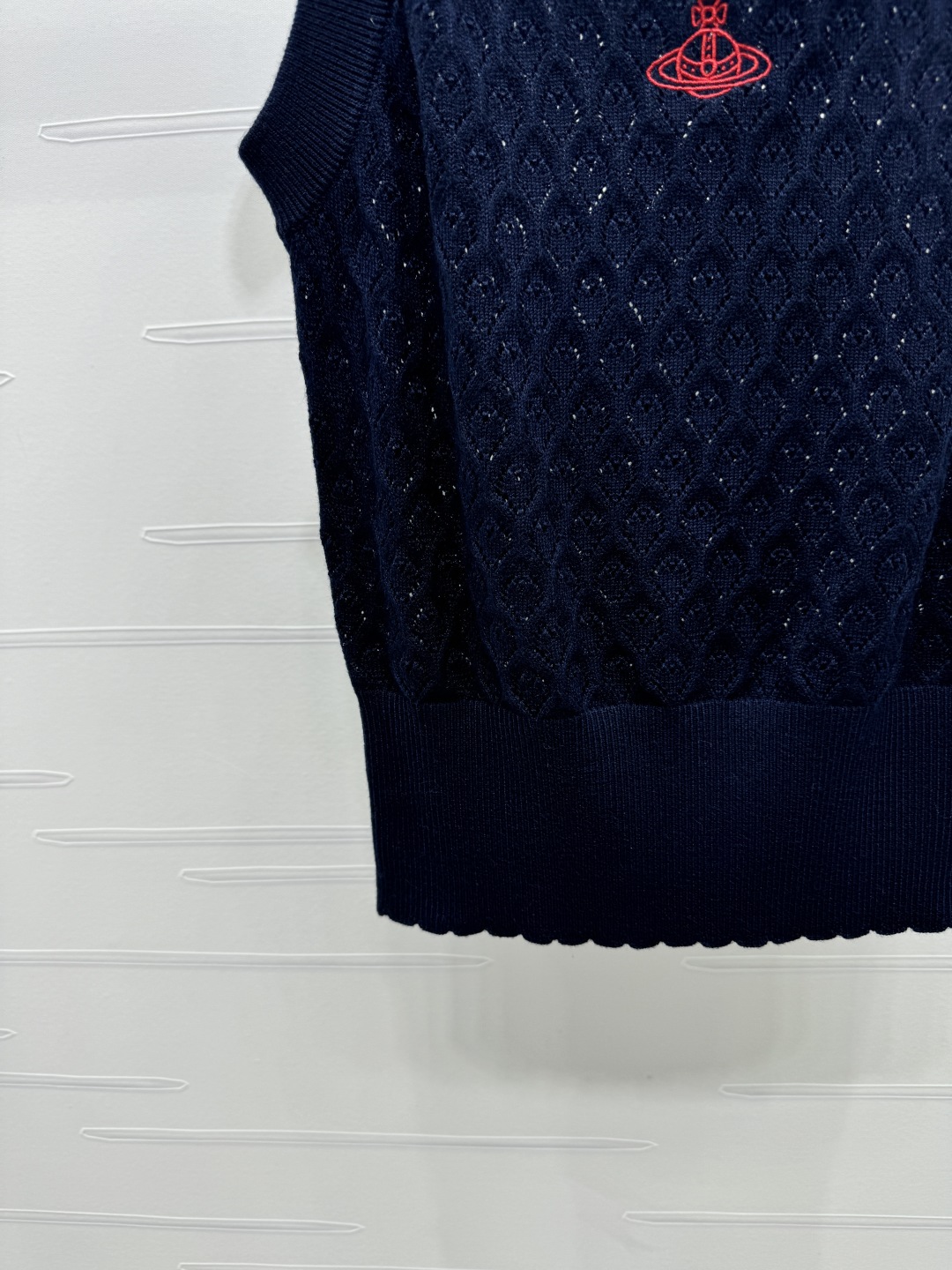 “High-Quality Women’s Clothes: Fine Knitting Vest with French Graceful Style” - 图片 5