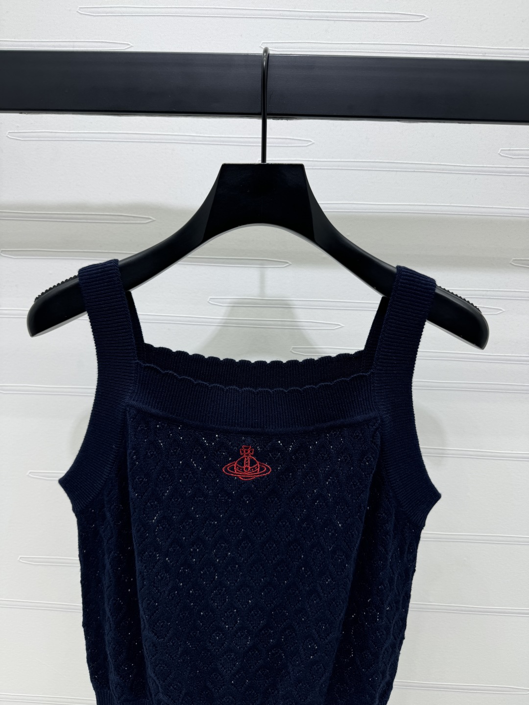“High-Quality Women’s Clothes: Fine Knitting Vest with French Graceful Style” - 图片 4