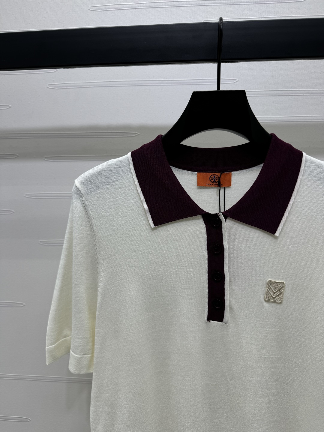 High Quality Women’s Clothes: Customized Wool Fabric, Comfortable Softness, Cosmopolitan Design - 图片 3