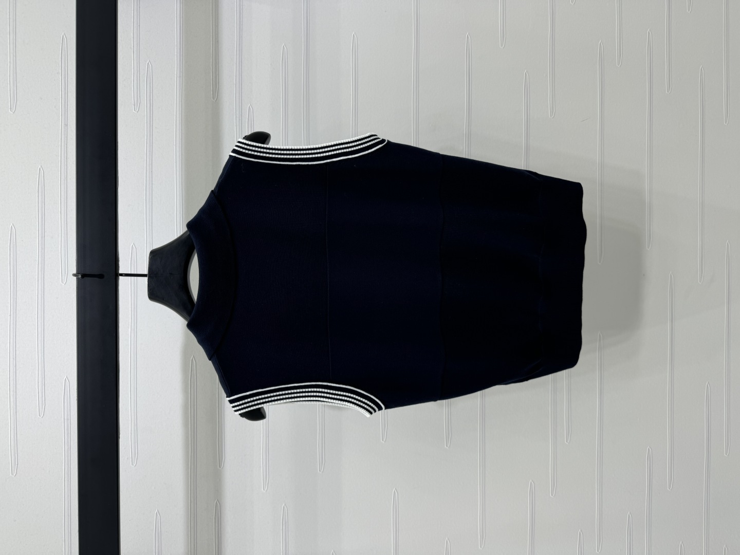 High Quality Women’s Clothes: Customised Knitting Vest with Brand Logo, Soft and Comfortable - 图片 7