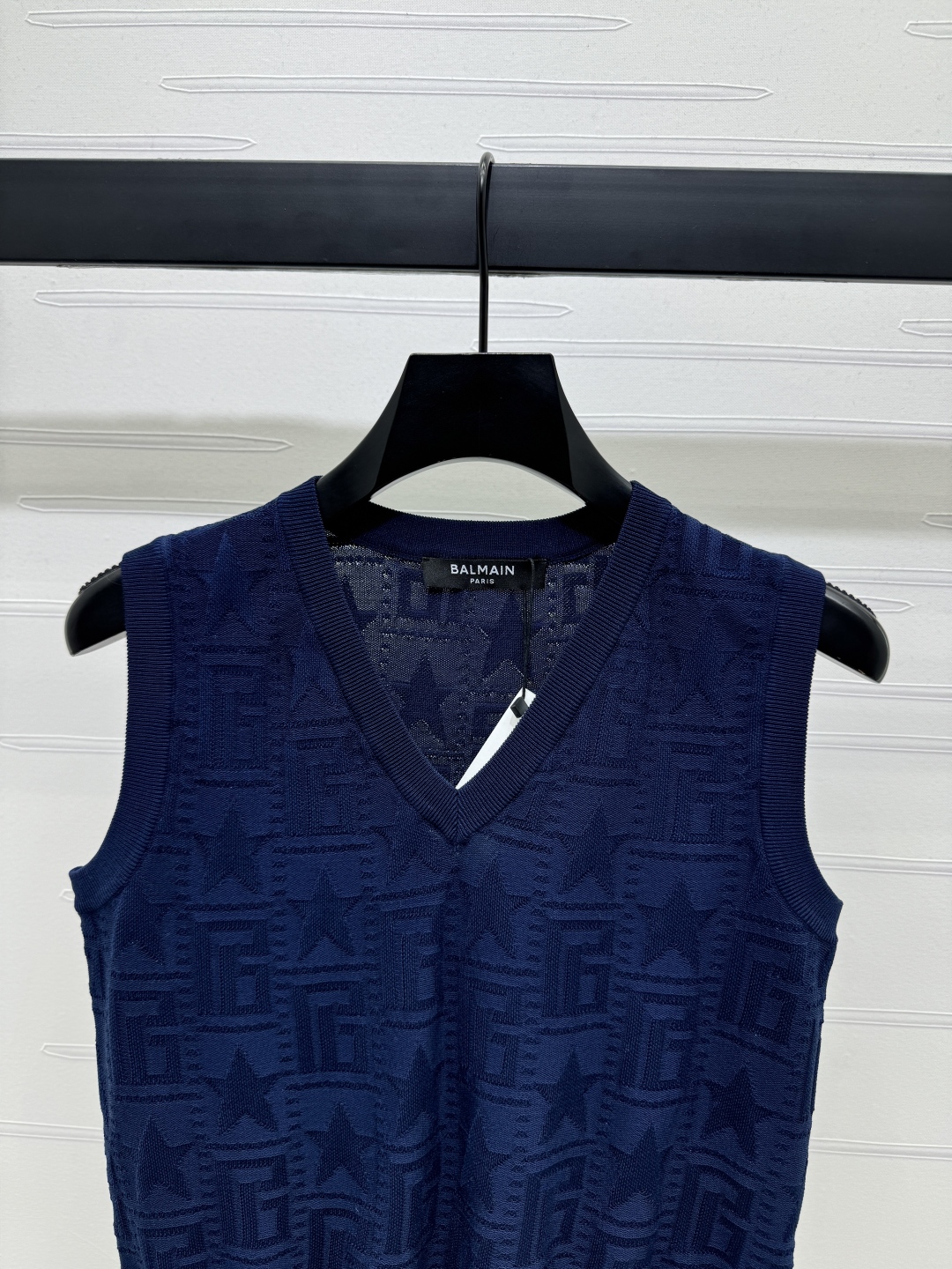 High Quality Women’s Clothes: Ice-Coated Fabric, Comfortable, Air-Transmitting, V-String Vest - 图片 4