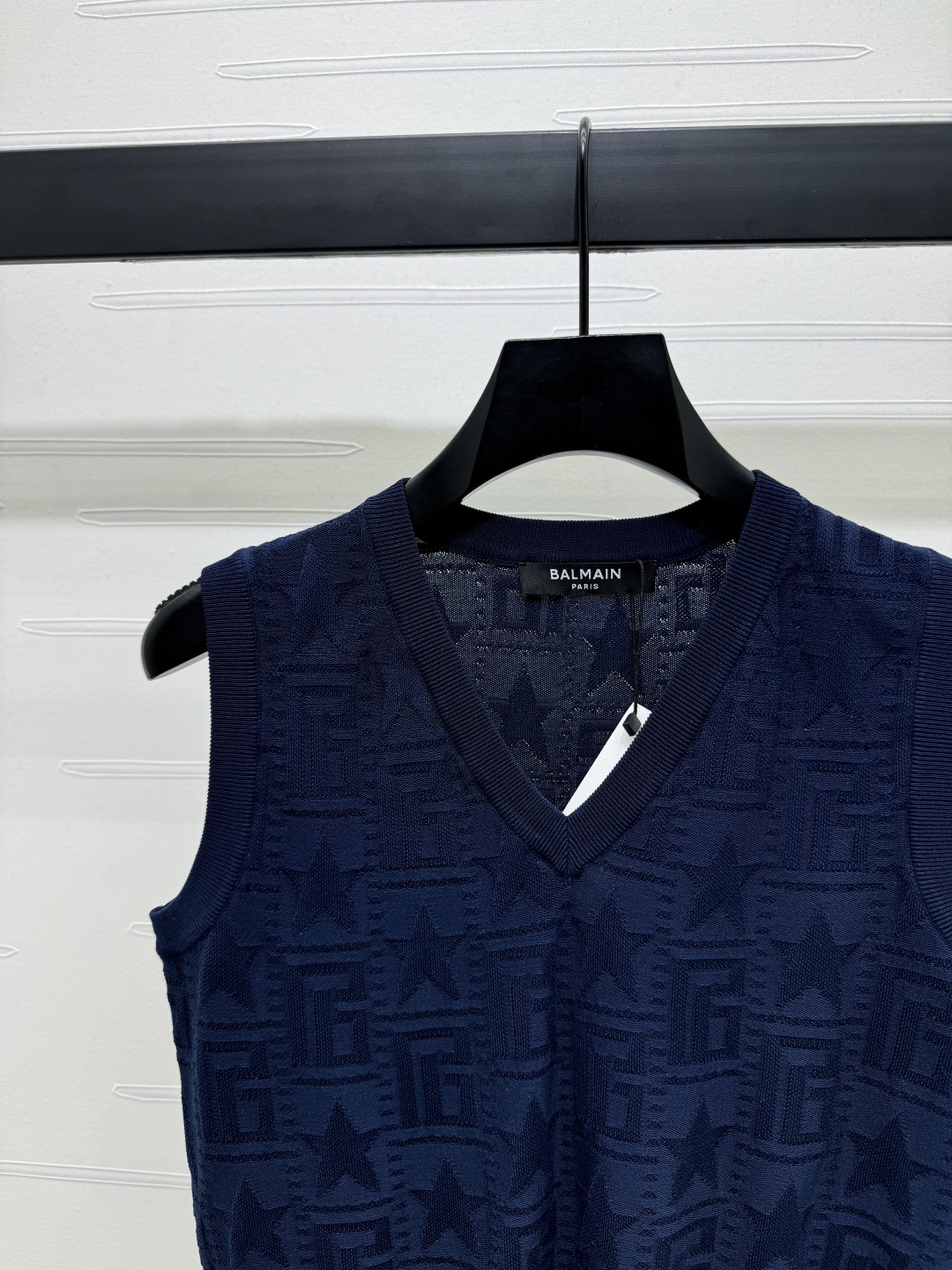 High Quality Women’s Clothes: Ice-Coated Fabric, Comfortable, Air-Transmitting, V-String Vest - 图片 3
