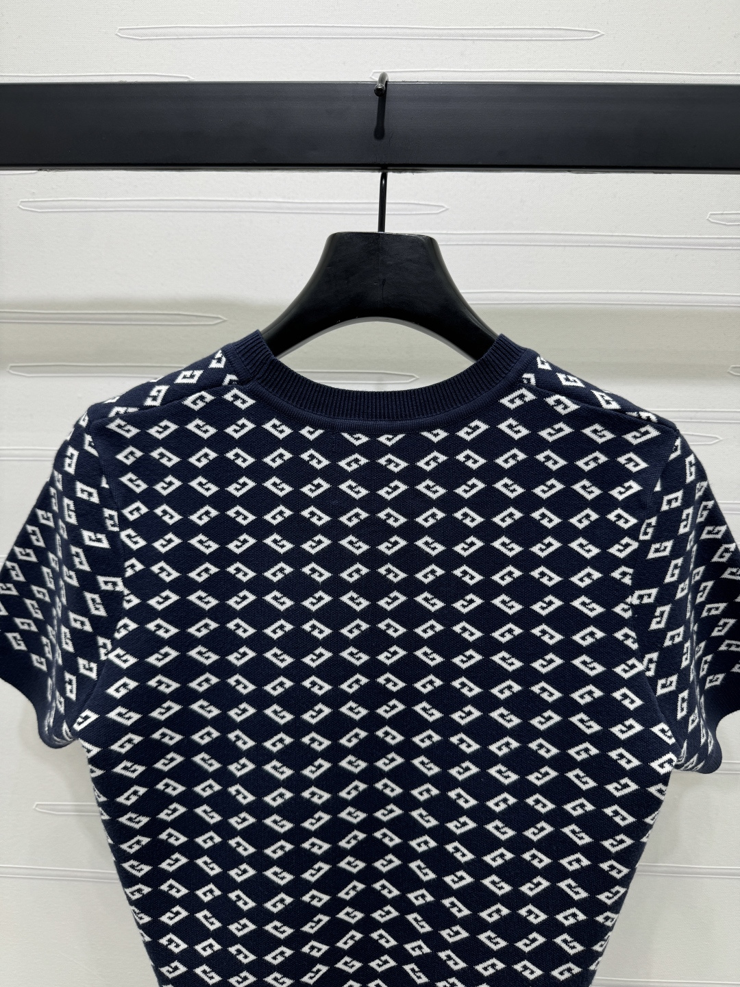 High Quality Women’s Clothes with Diamond Pattern Packaging for Skinner Knitters - 图片 6