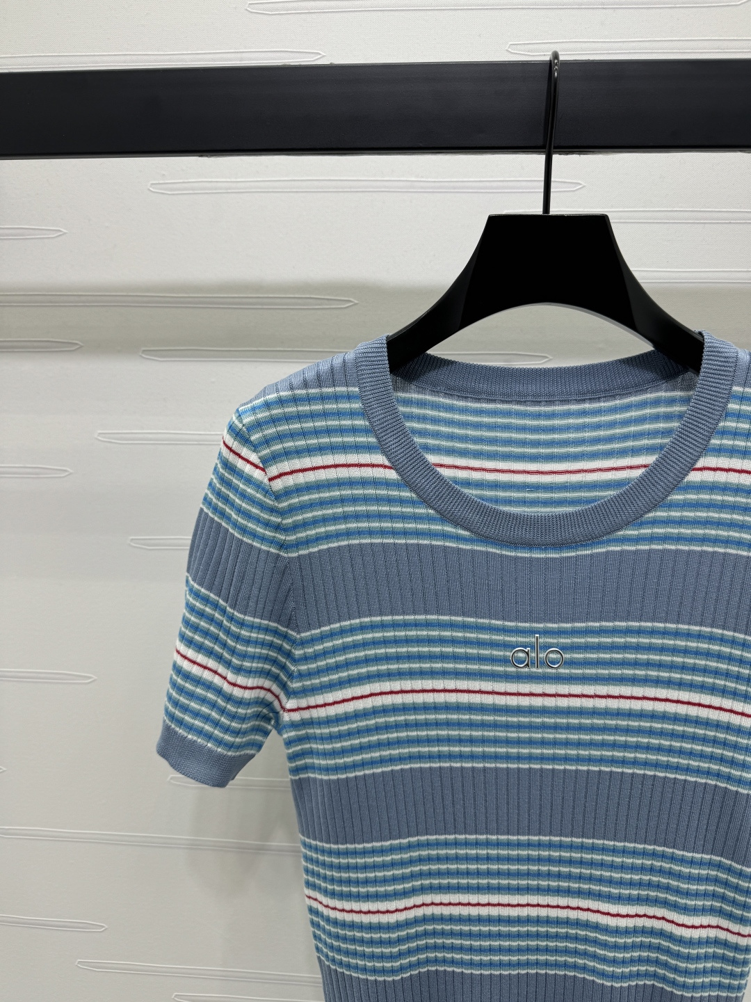 High Quality Women’s Clothes: Striped Knit Short Sleeve Cotton Tops - 图片 3