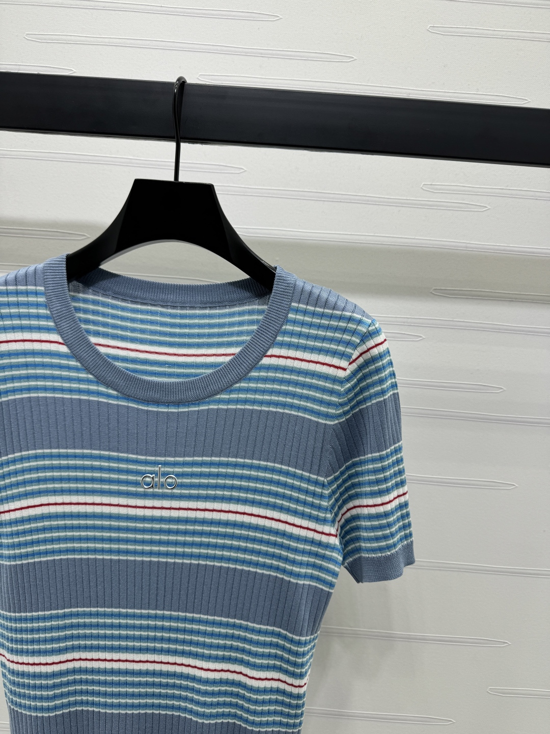 High Quality Women’s Clothes: Striped Knit Short Sleeve Cotton Tops - 图片 2