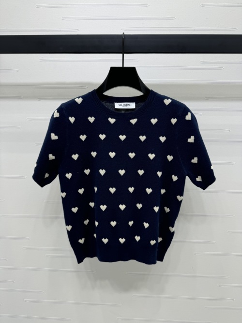 Valentino Wool Knit Heart Jacquard Short Sleeve Top - Soft & Delicate 1 Valentino Wool Knit Heart Jacquard Short Sleeve Top - Soft & Delicate