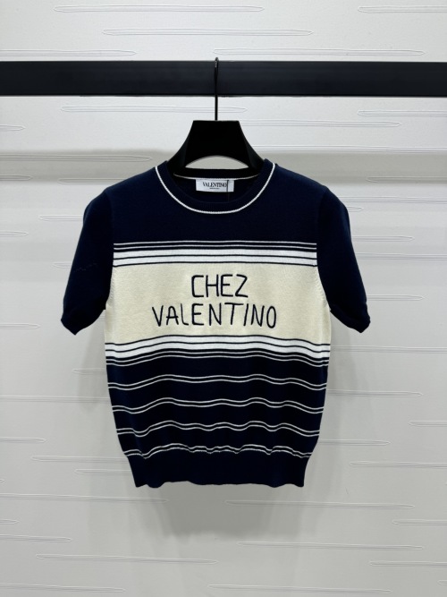 VALENTINO Striped Wool Knit Short Sleeve Top - Chic & Comfortable 1 VALENTINO Striped Wool Knit Short Sleeve Top - Chic & Comfortable