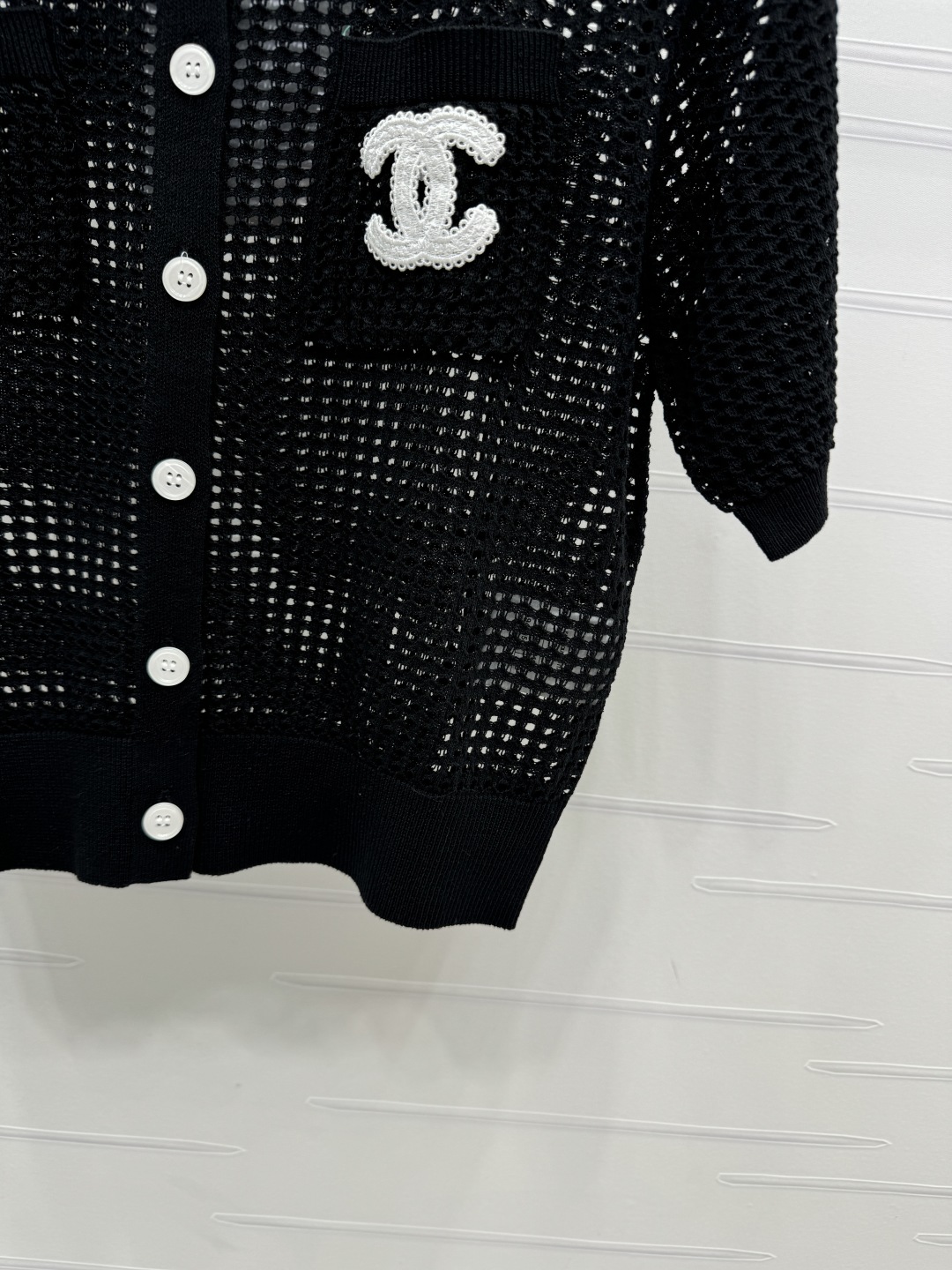 High Quality Women’s Clothes: New Spring/Summer 2025 Series with Knitted Shirts - 图片 6