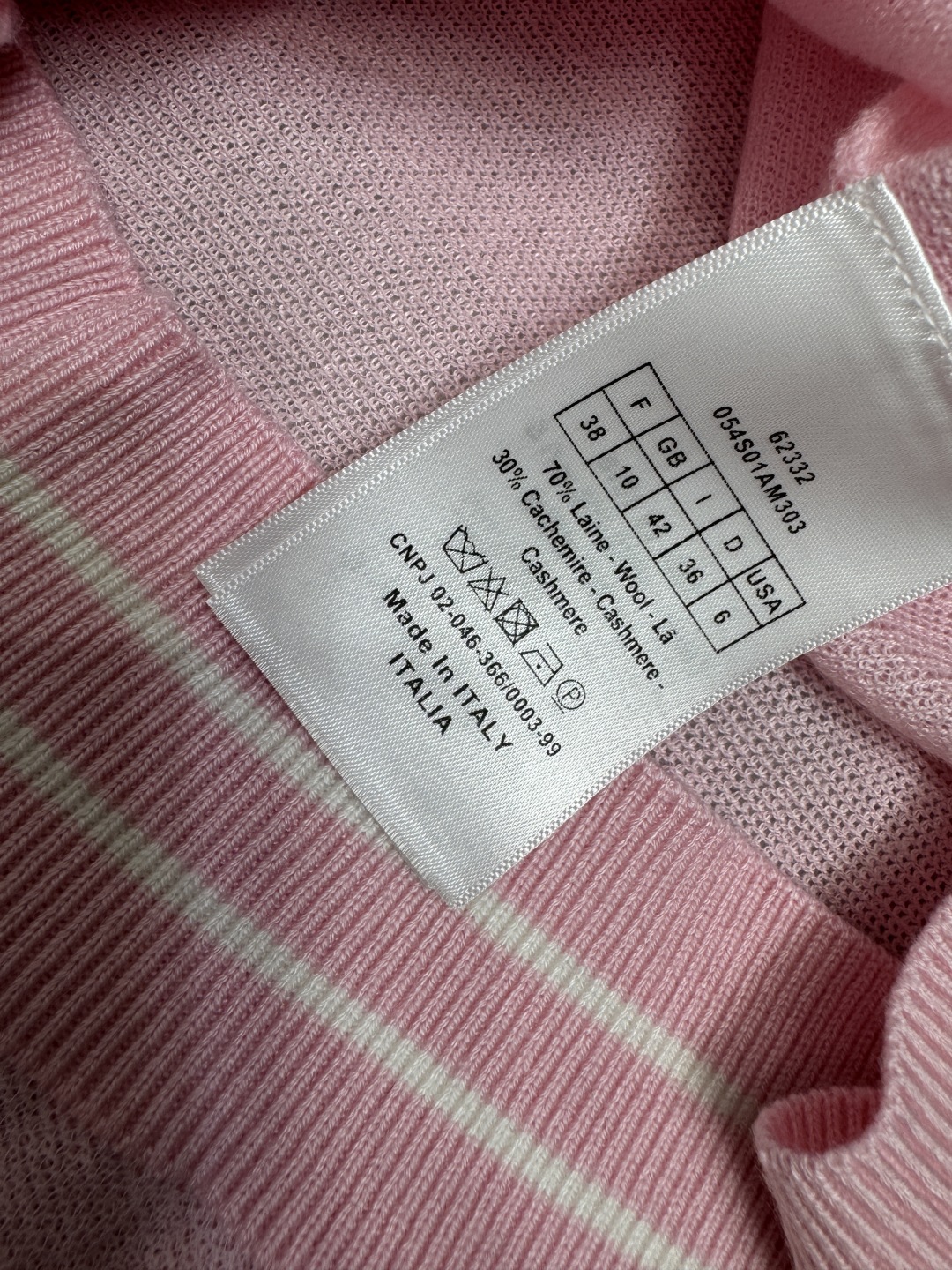 Dior 2025 Spring/Summer Collection: Logo Knit Short Sleeve Top 10 cmp i1745948923264 8721 0 8