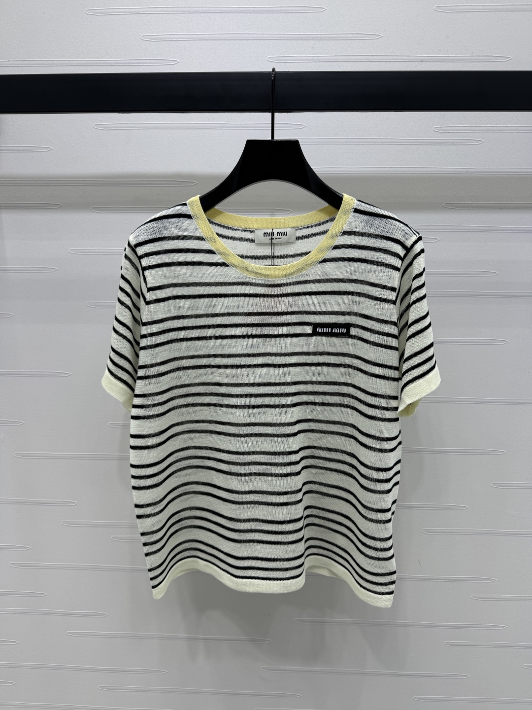 Miu Mi Round Neck Striped Knitted Short Sleeve Top 3 cmp i1745948954392 156 0 1